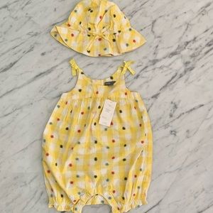 NWT Baby Gap Girls 18-24 Months Matching Romper and Hat